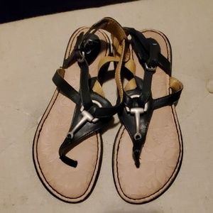 b.o.c. black sandals size 9